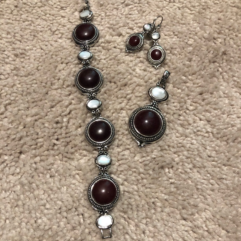 Lia Sophia 3 piece set